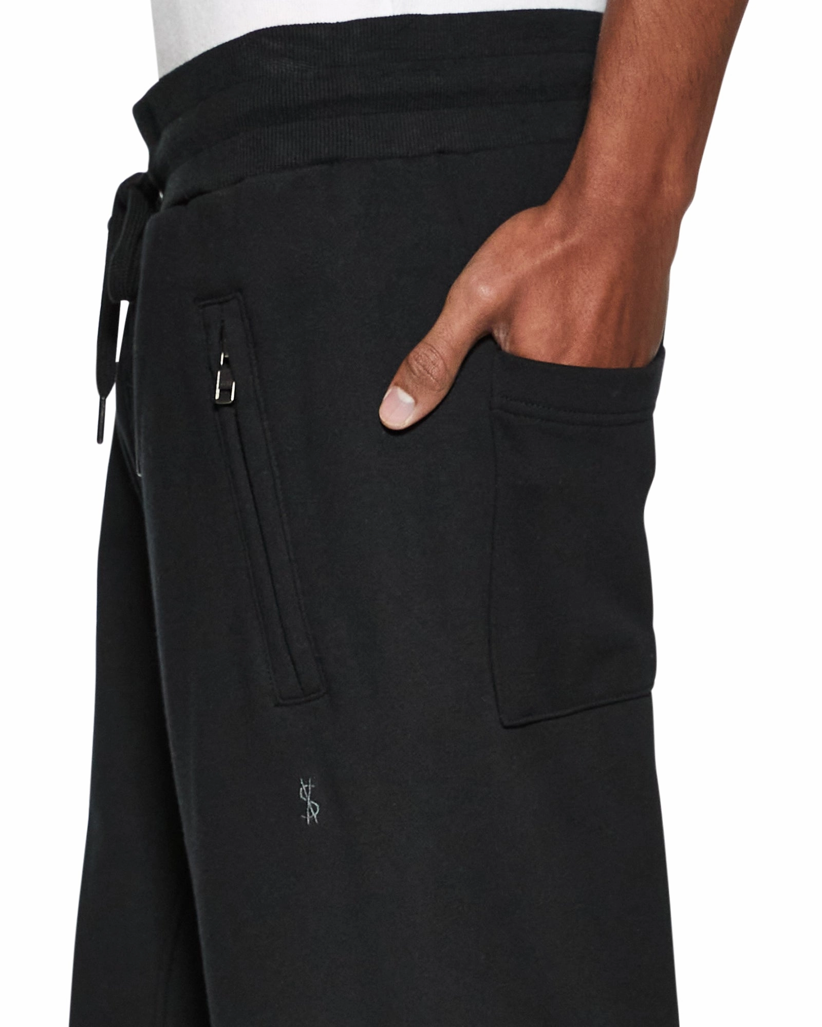 4 X 4 TRAK JET BLACK RibbedHemline MoistureWicking Technology