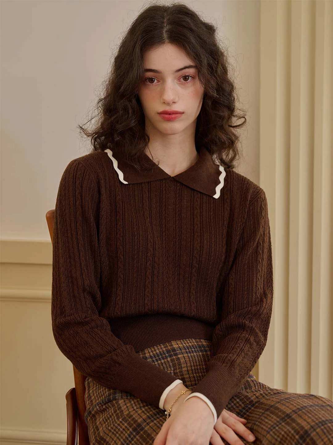 Maria Contrast Wavy Lapel Knitted Sweater Street Comfort Lattice Pattern