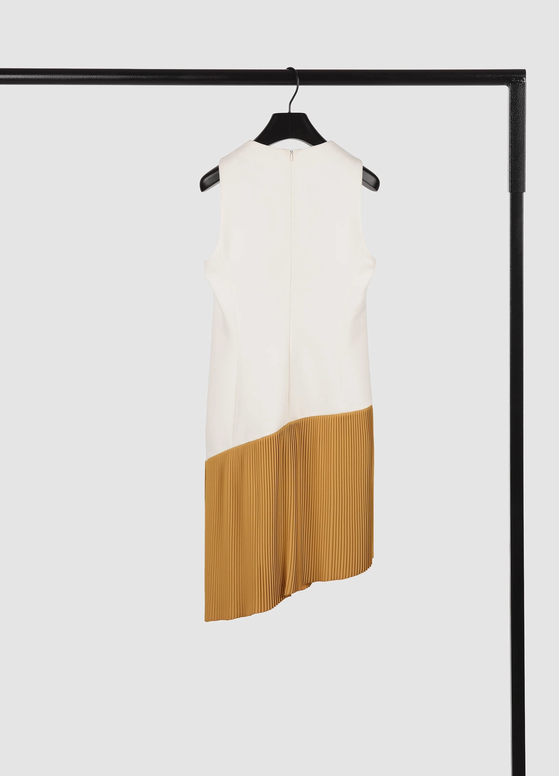 Holiday-Party SL Pleat Skirt Shift Dress
