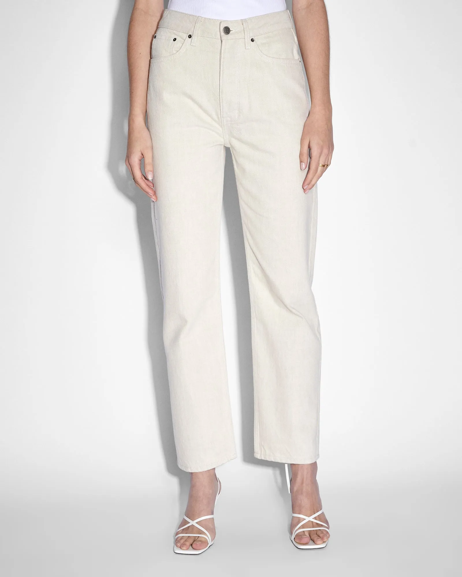 BROOKLYN JEAN ECRU Smart Layer Layer Friendly Piece