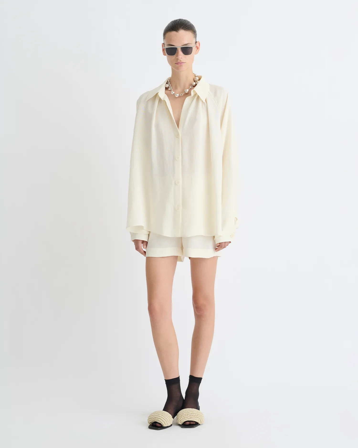 Ada - Tech Linen Shirt - Creme Adjustable Fit