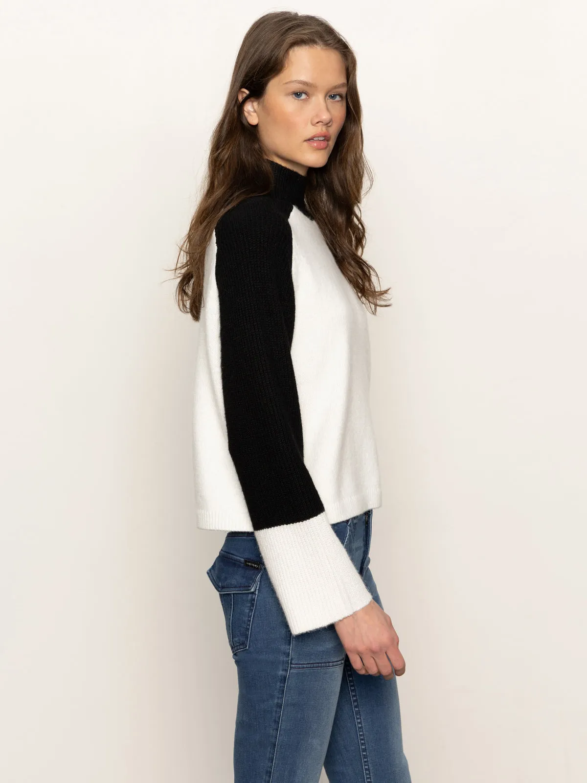 Downtown Mock Neck Sweater Black/ Chalk FlexibleMobility