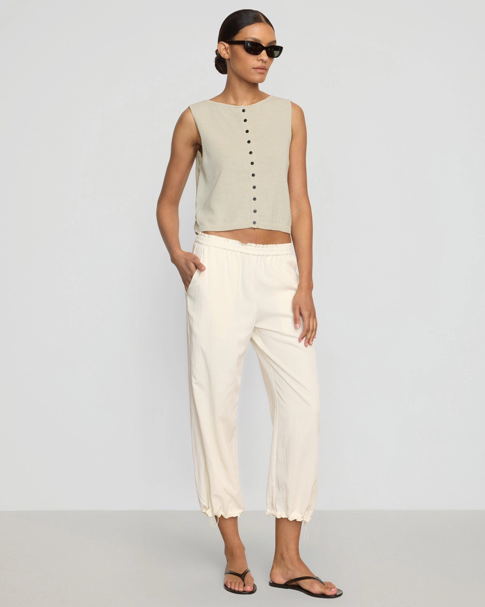 QuickPackFoldableDesign Elith Cotton-Linen Button Knit Vest