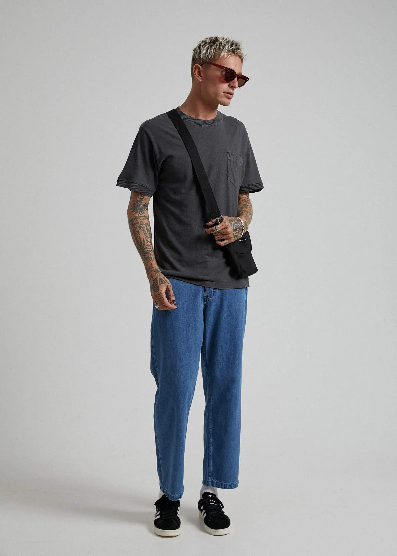 Afends Mens 1972 - Hemp Retro Fit Ringer Tee - Charcoal Navy