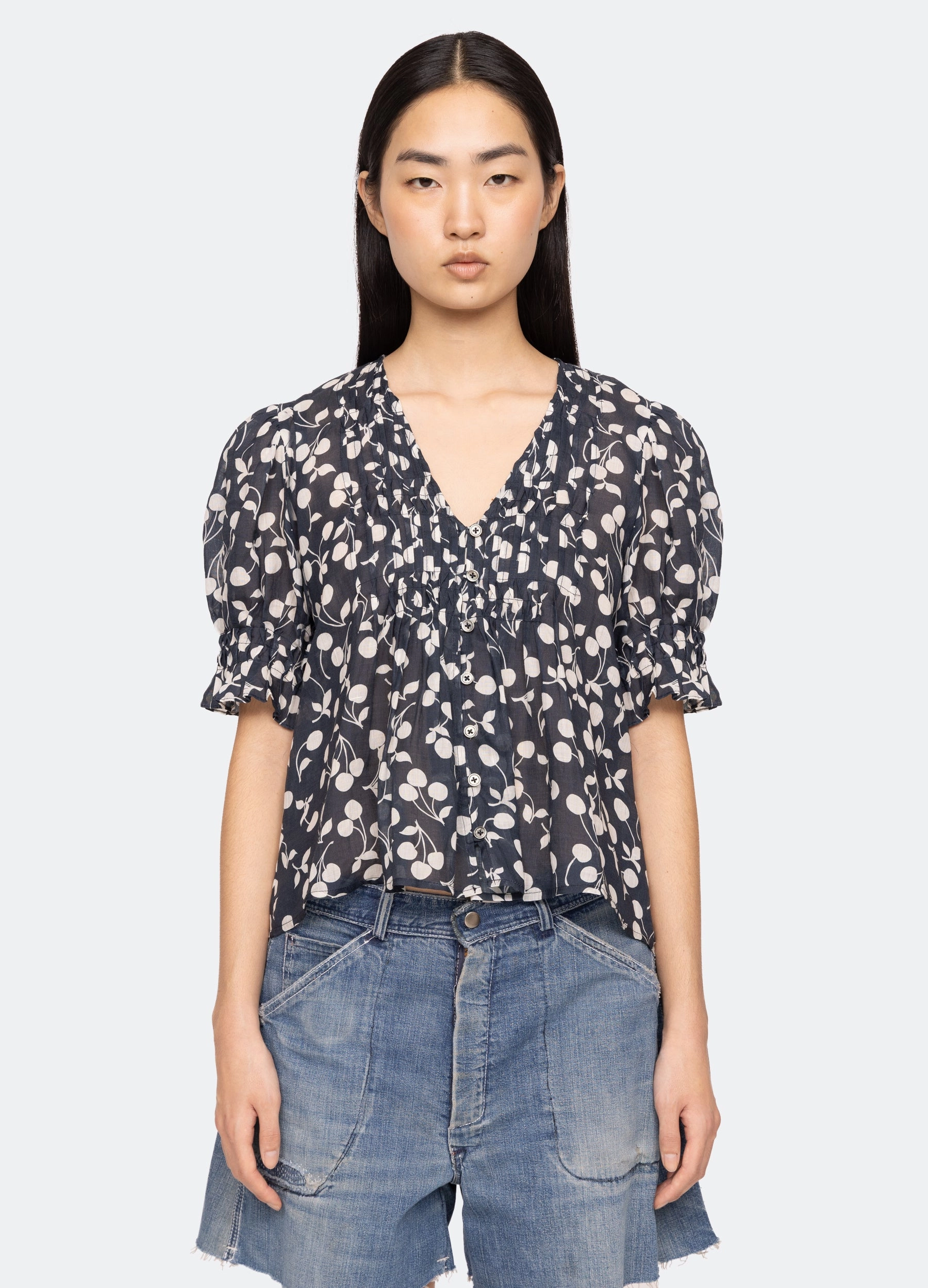 Durable Double Stitching WrinkleResistantFinish Cheri Top