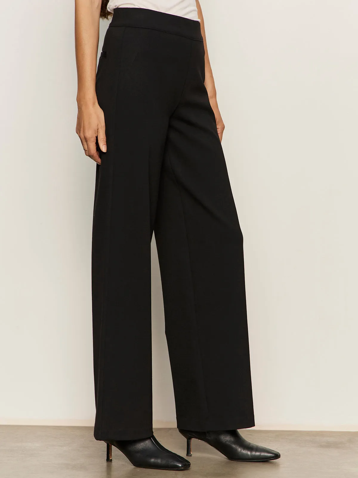 Runway Wide Leg Legging Black Windproof Membrane