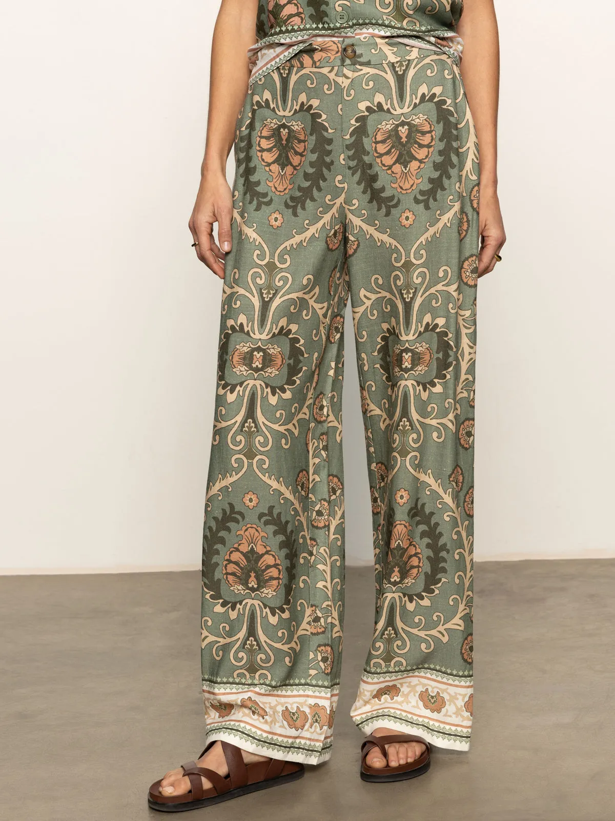slim fit Performance Comfort The Soft Semi High Rise Trouser Mezzo Sage