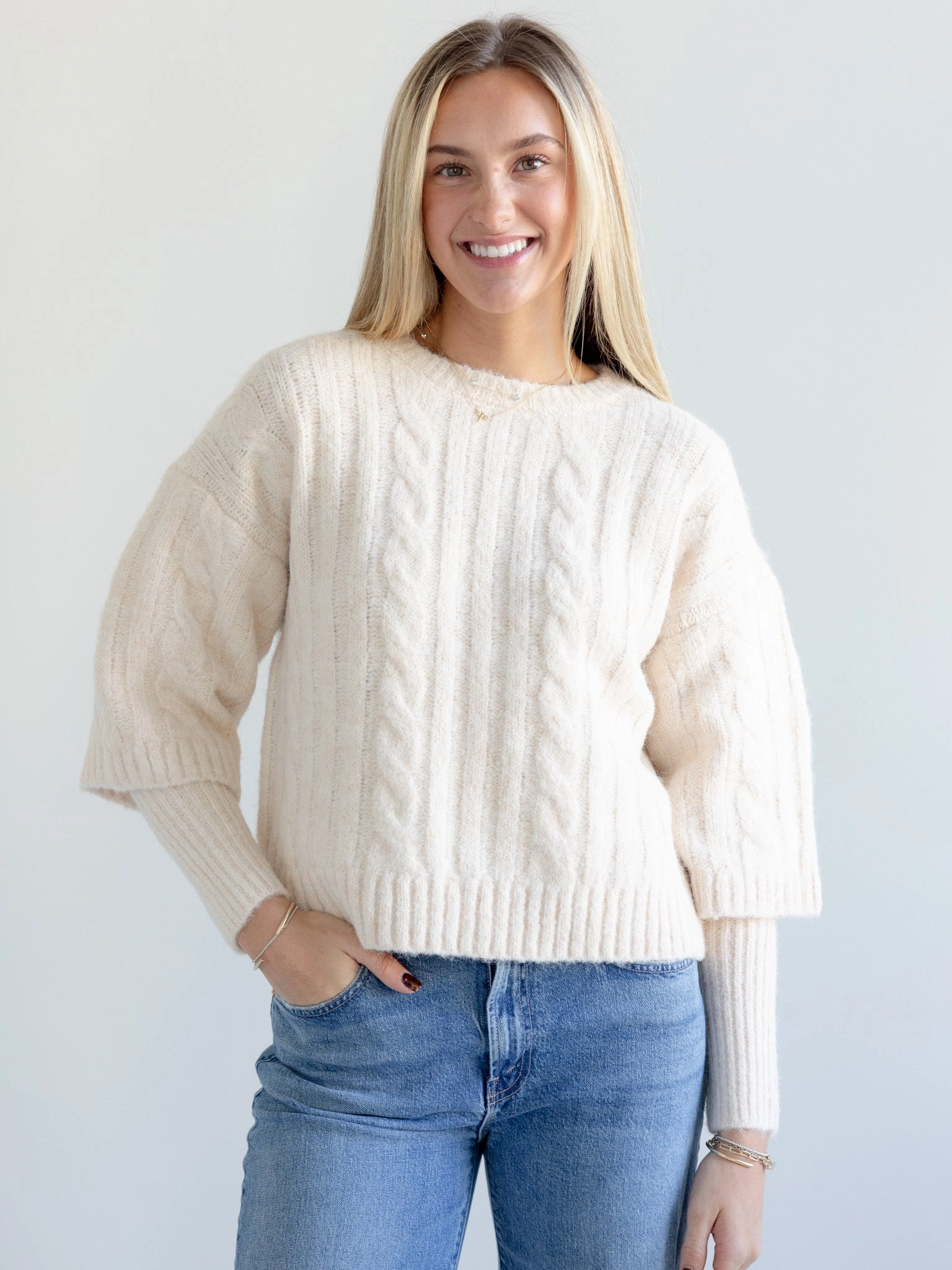 MoistureWicking Fabric Amelia Cable Knit