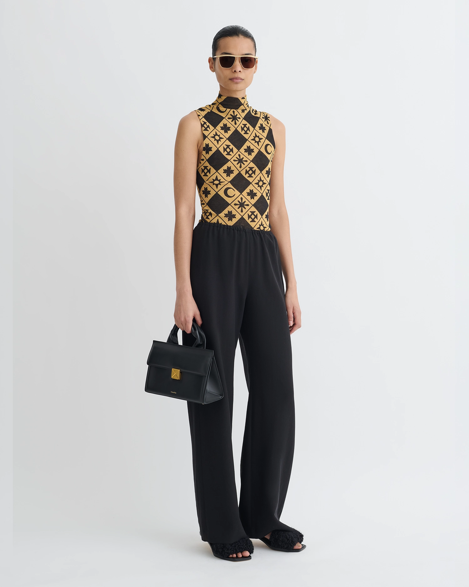 Annyka - Printed Mesh Jersey Top - Symbol Tile Oak Double Needle Hemming