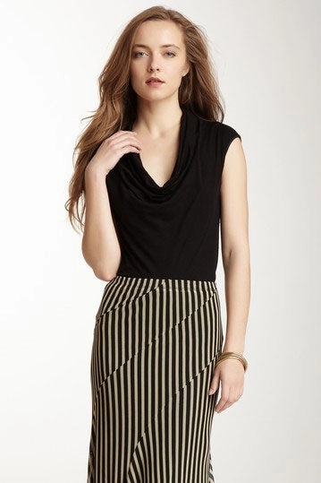 Soft Pullover Ribbed Collar Design Cawl Neck Top - Black