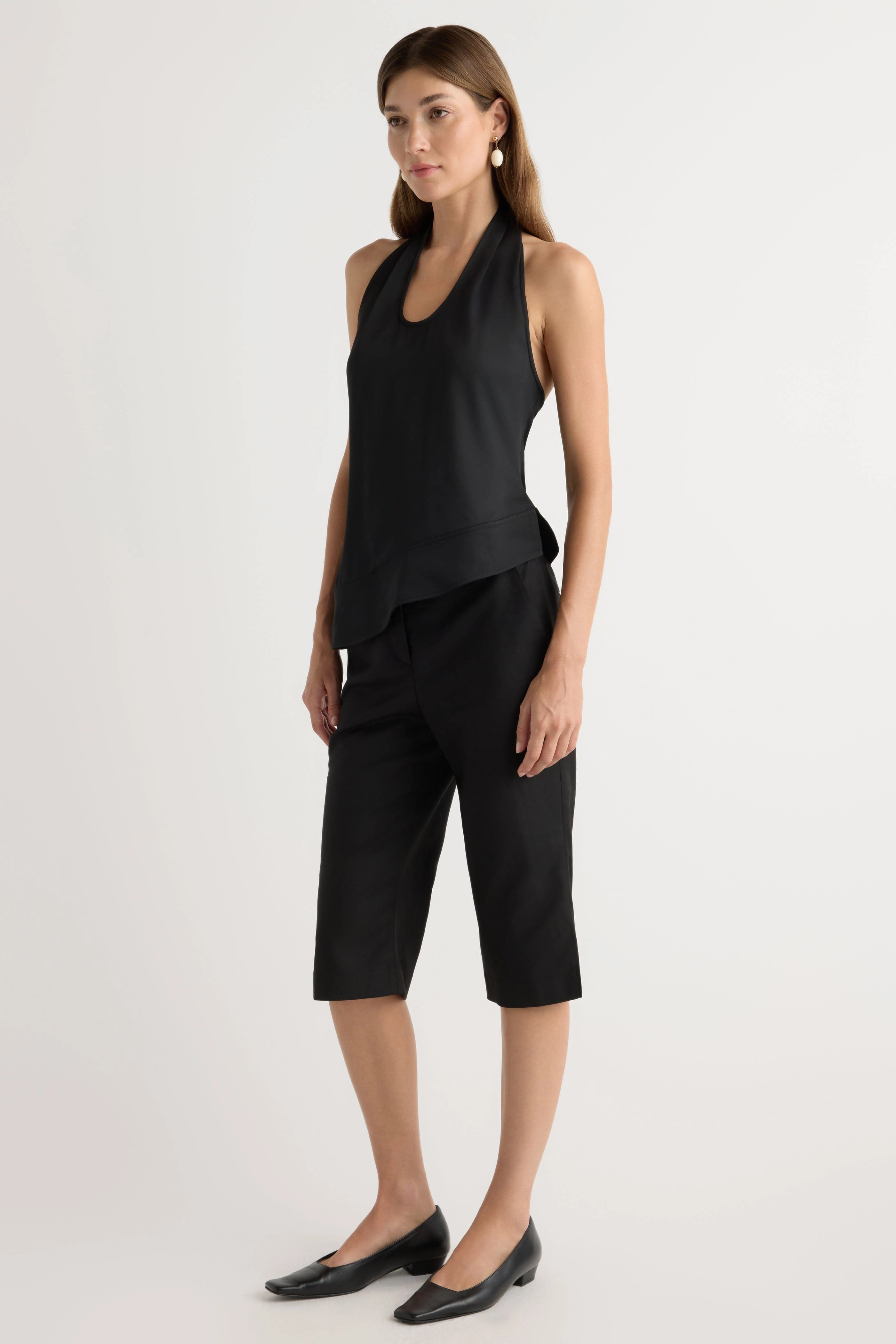 Two Tone Texture Effect Anju Asymmetric-Hem Halter Blouse