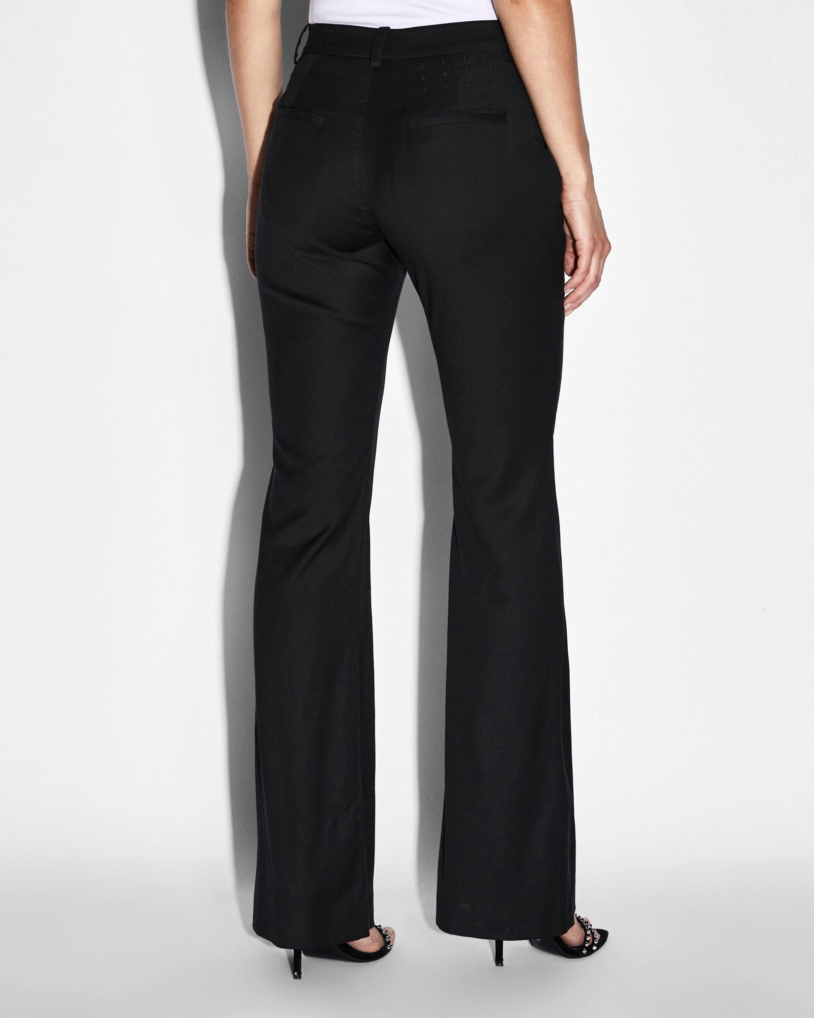 ZODIAC PANT BLACK Relaxed Style