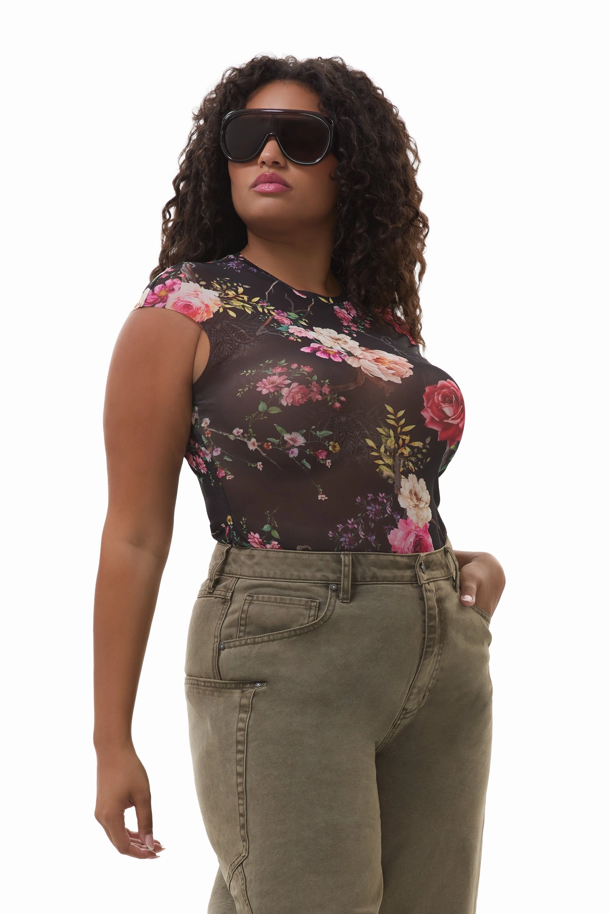 Nina Top - Noir Summer Rose FlatlockStitching