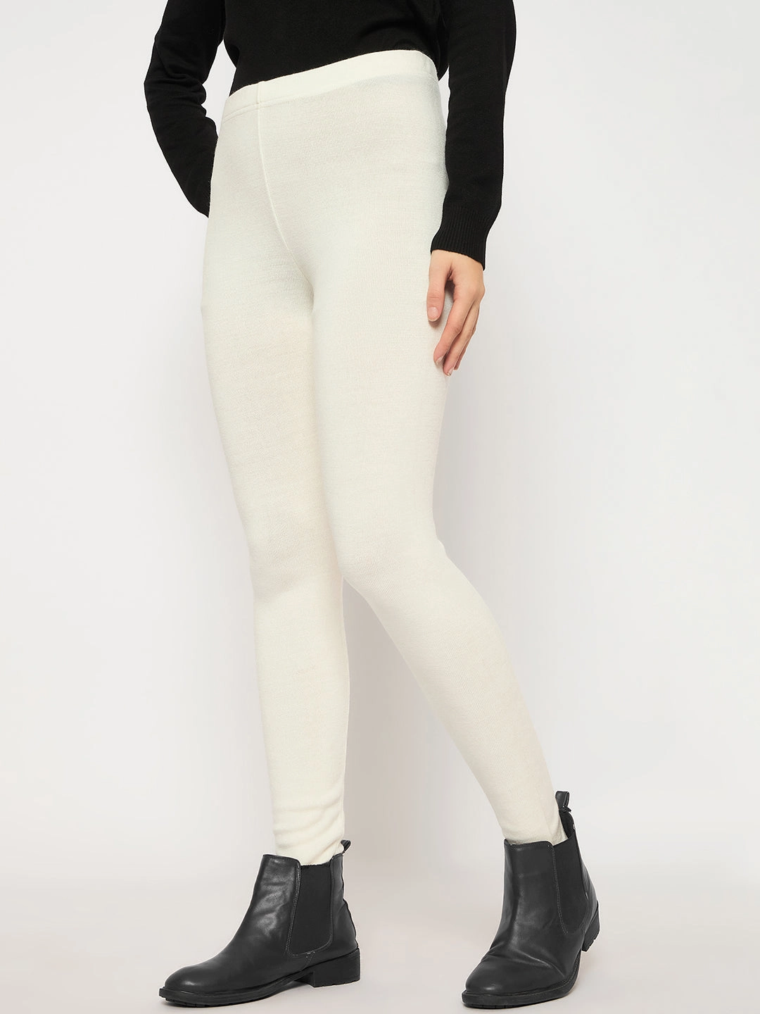 V-neck Blouse Madame Skinny Fit Solid Off White Tights