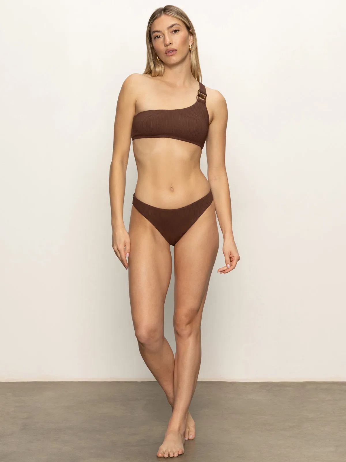 LayeredPanel Reinforced Shoulders Stay Connected One-Shoulder Bikini Top Espresso