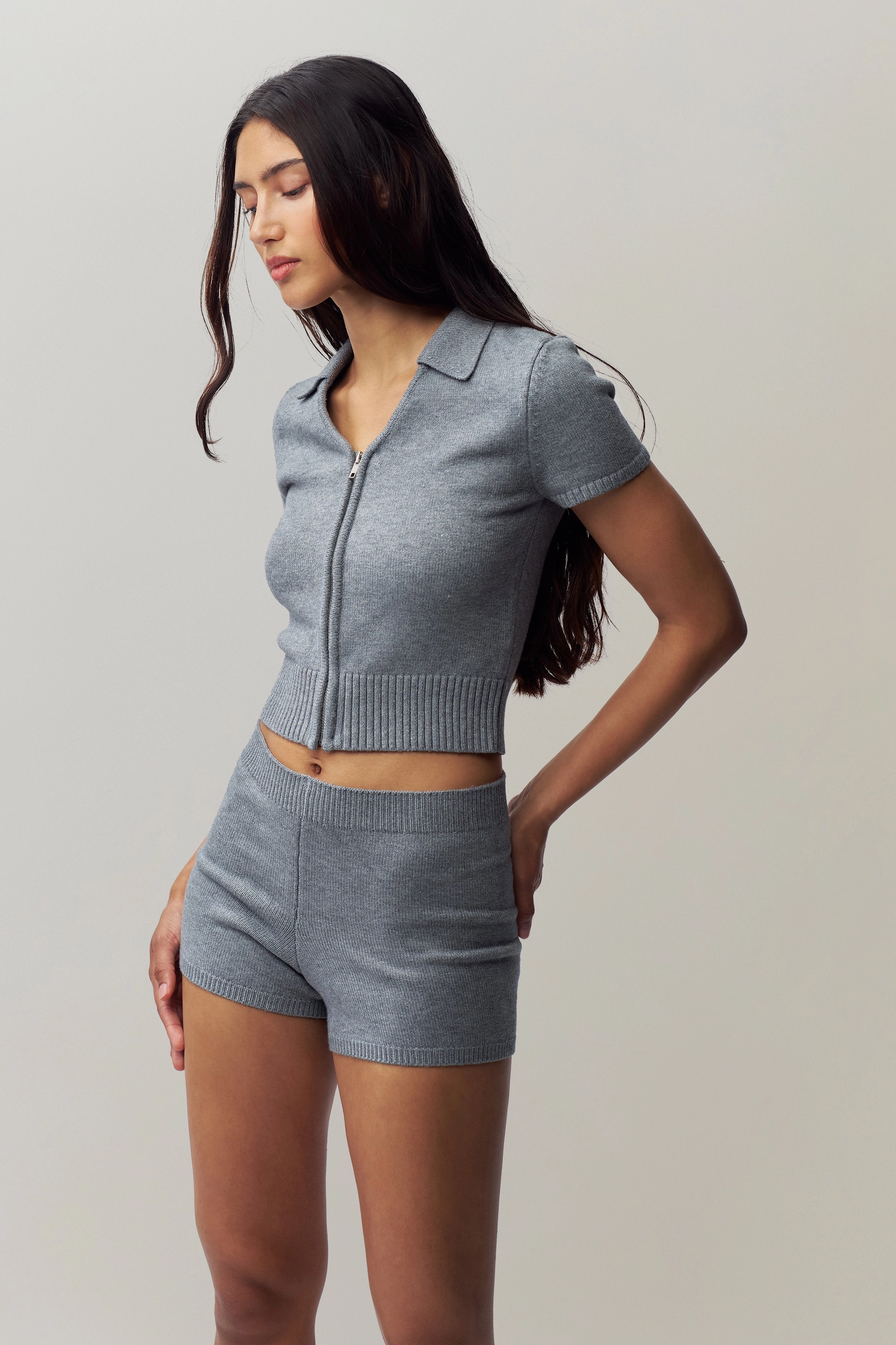 Urban Casual Look WaterRepellent Finish Calesia Knit Short