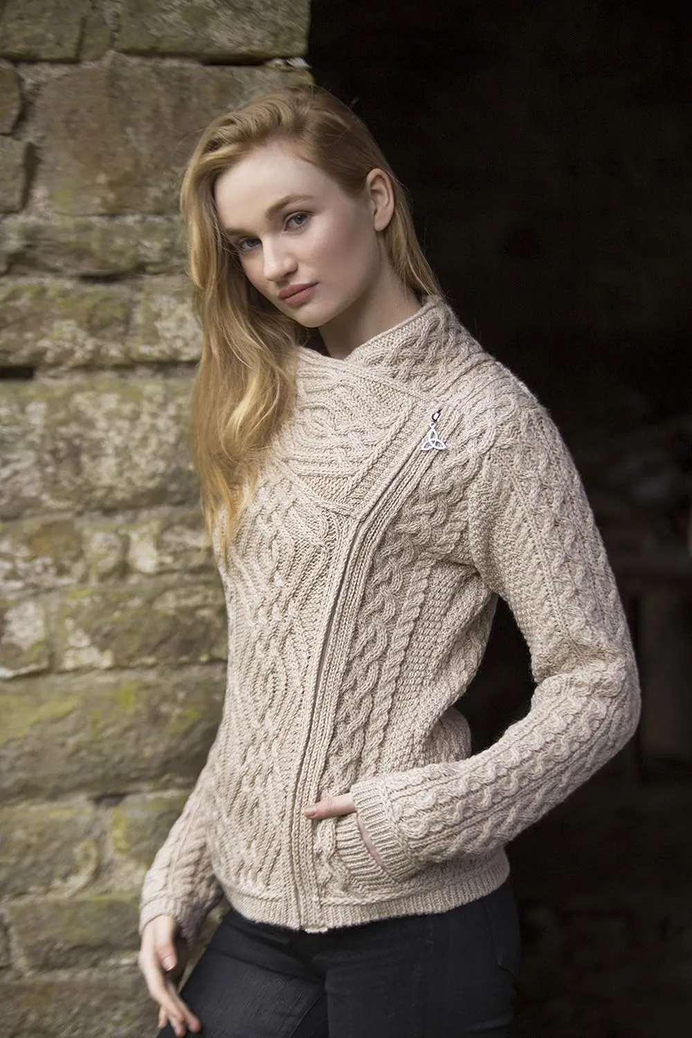 Aran Crafts Women's Irish Cable Knitted Wool Side Zip Cardigan (100% Merino Wool)