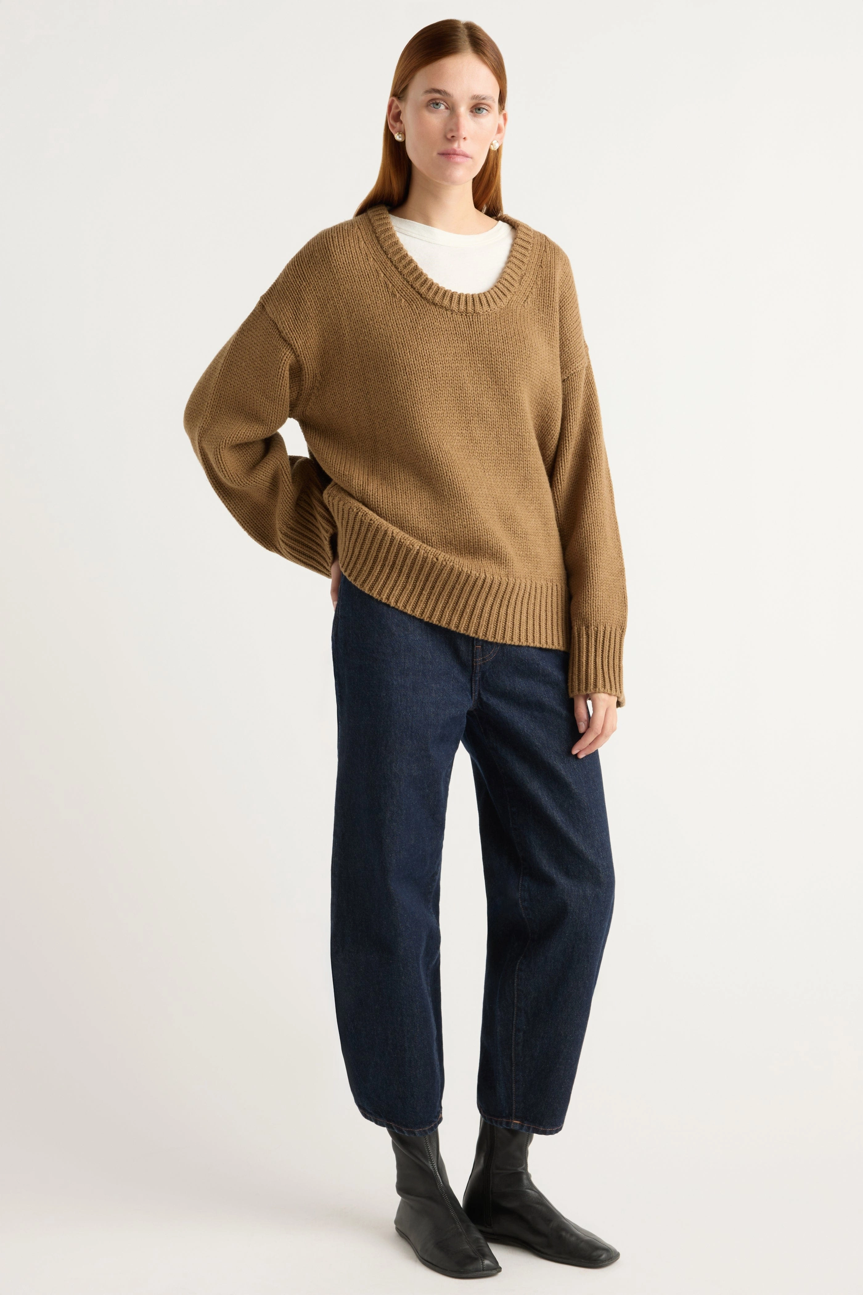 Archie Deep U-Neck Sweater Soft and Elegant Thermal Lock Stitching