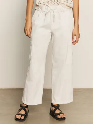 Versatile Wear Temperature Regulating Fabric Area Standard Rise Pant Bleached White
