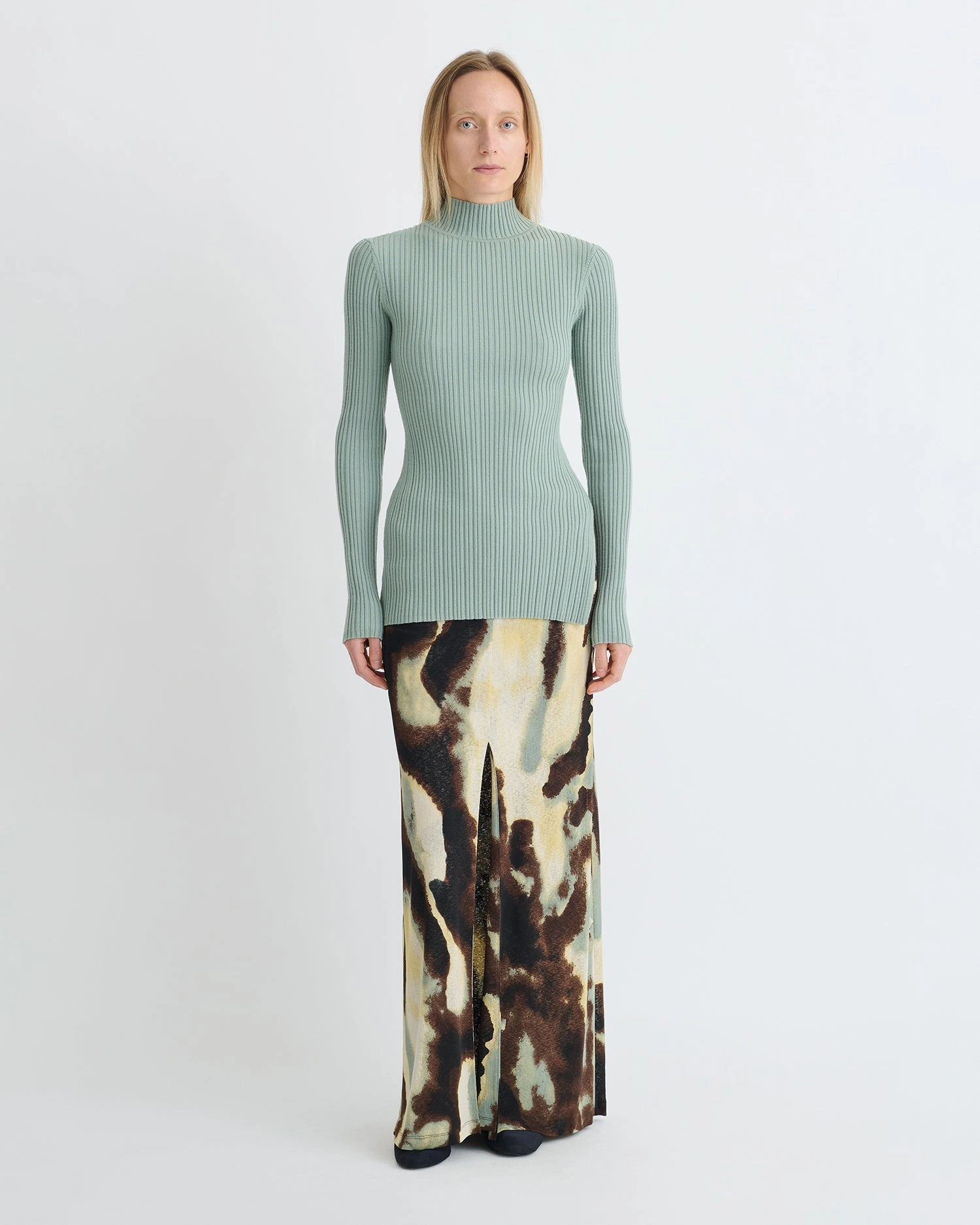 Noise Reducing Fabric Treatment Arella - Fine Merino Rib Long Sleeved Top - Sage