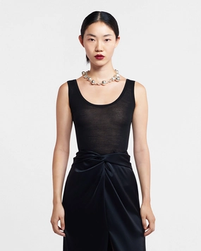 Arti - Superfine Merino Scoop Neck Top - Black Adjustable Fit System