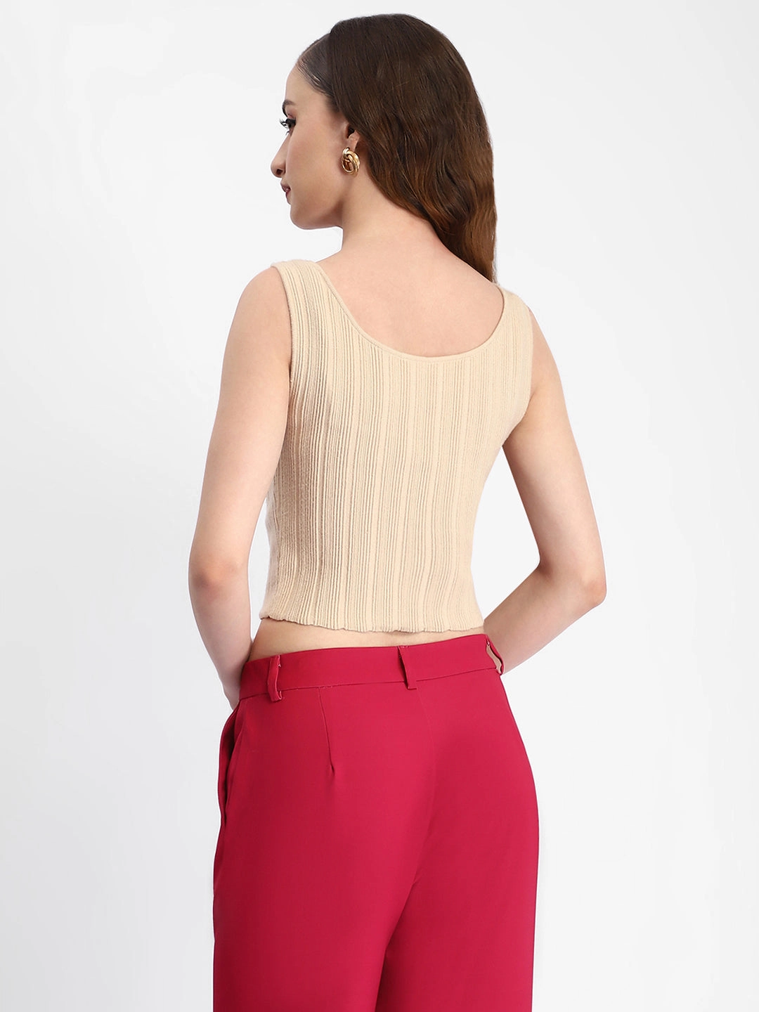 Comfortable Style Madame Beige Sleeveless Knit Top