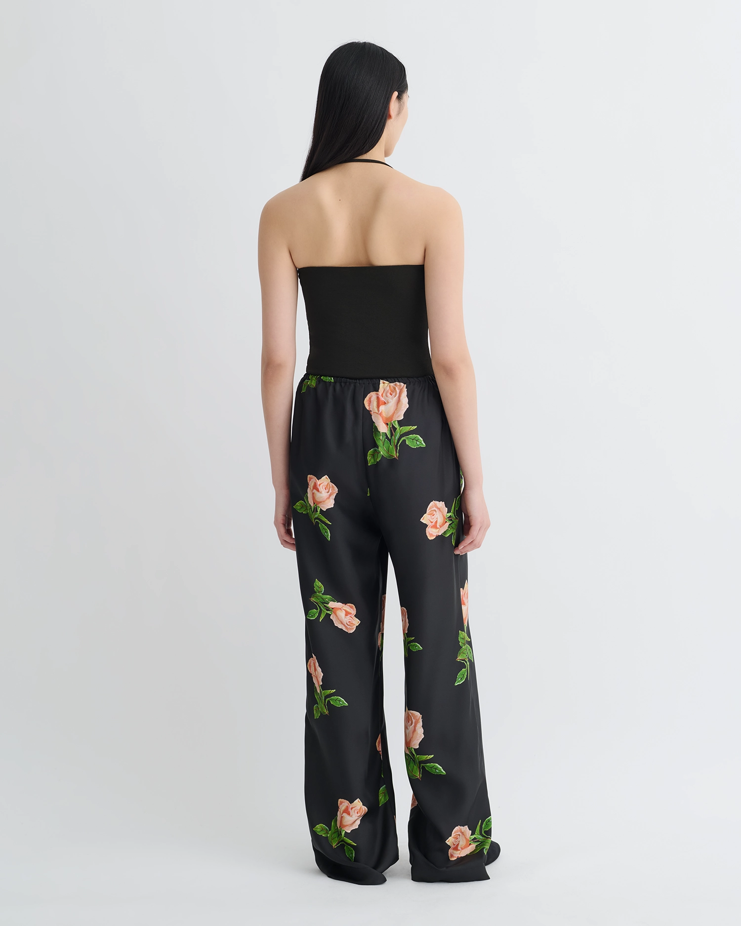 Urban Style Low Profile Design Arvenn - Printed Silk Twill Pants - Off Black/Roses