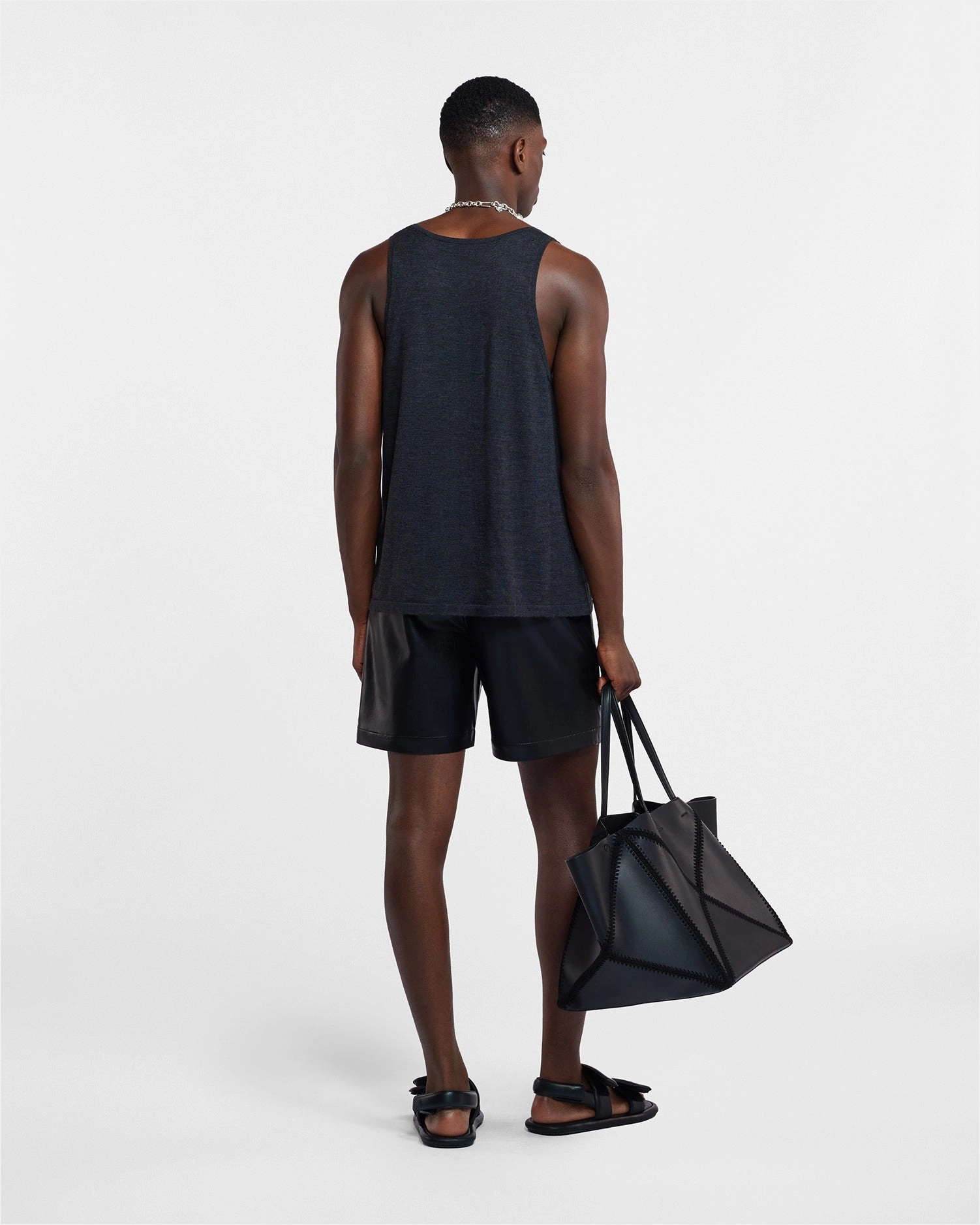 Torsion Support Structure Flexible Knit Fabric Asher - Merino Wool Tank Top - Charcoal