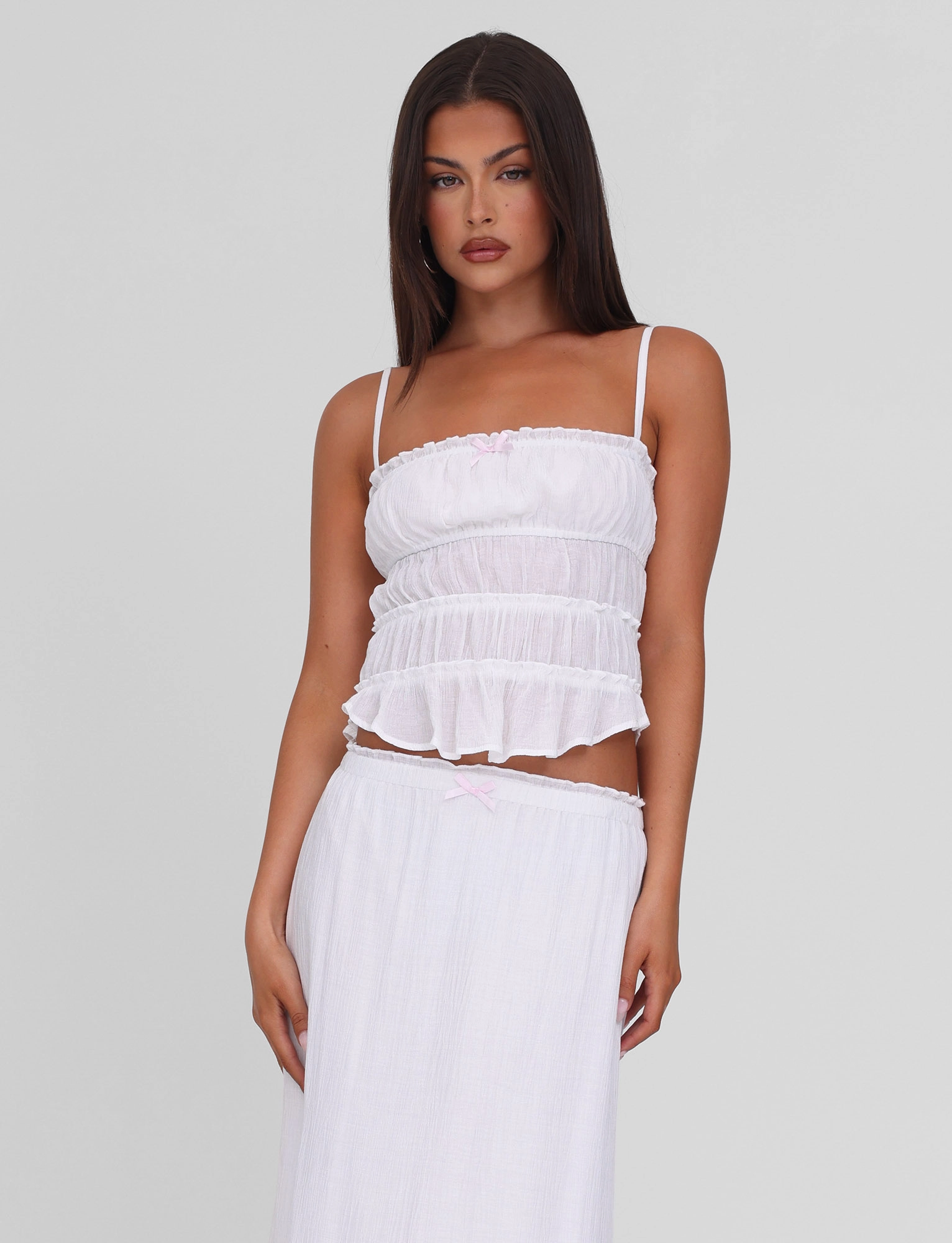 ASHLYNN TOP - WHITE Flowing Design