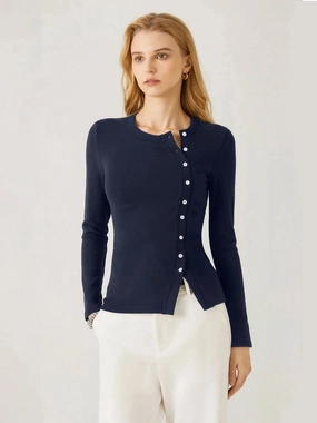 Asymmetrical Placket Top Thermal Regulation Technology