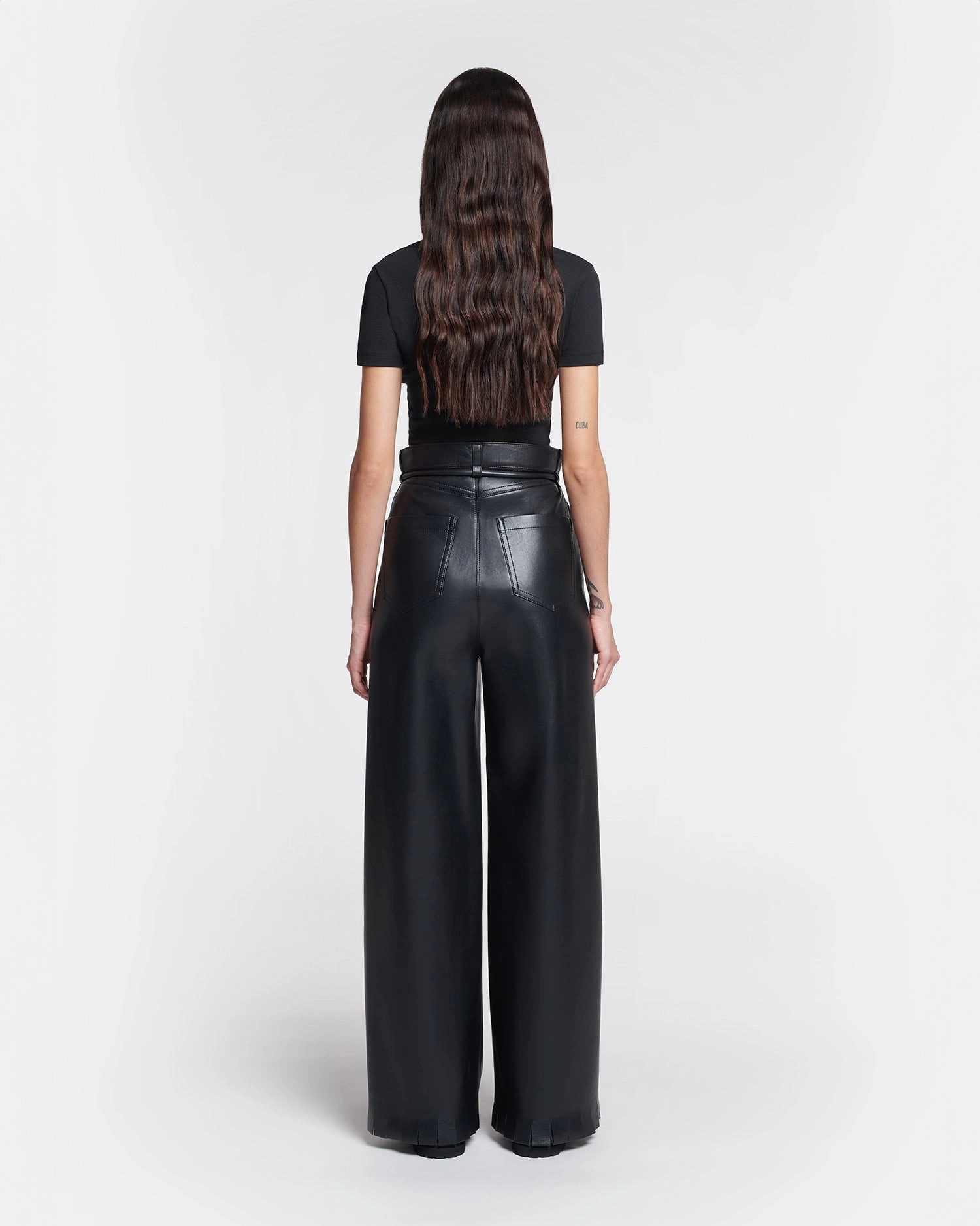 Axton - Cropped Ribbed Cotton-Jersey T-Shirt - Black Contrast Stitch Accent AntiPilling Surface