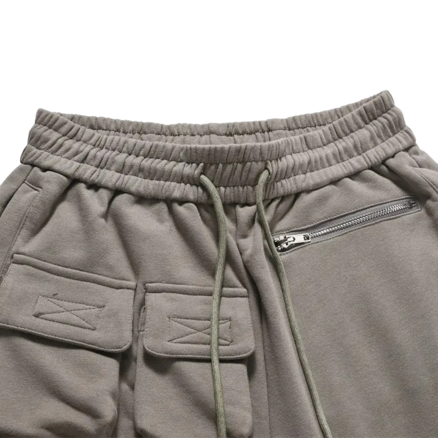Baggy fit multi pocket drawstring sweat short