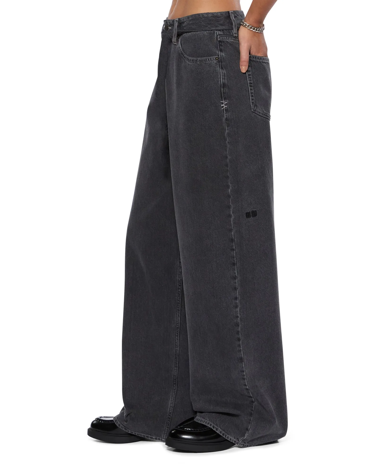BAGGY JEAN SHADE Reinforced Stitching Essential Wear