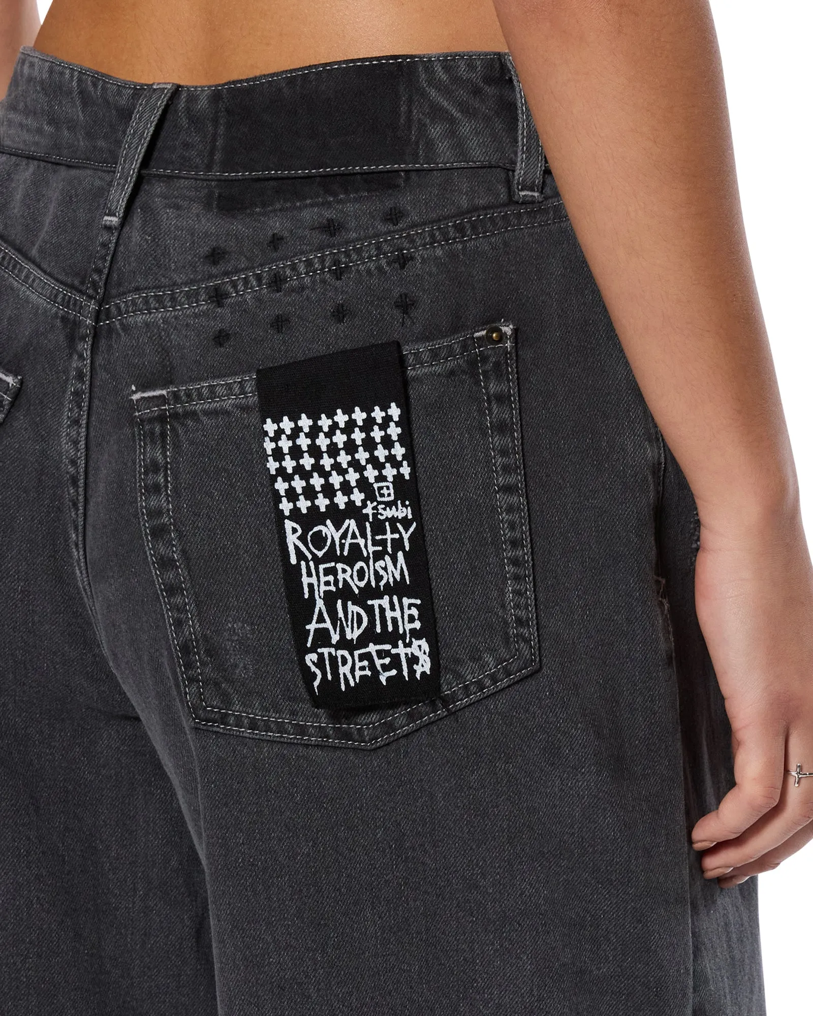 BAGGY JEAN SHADE Low Effort Clean Shape