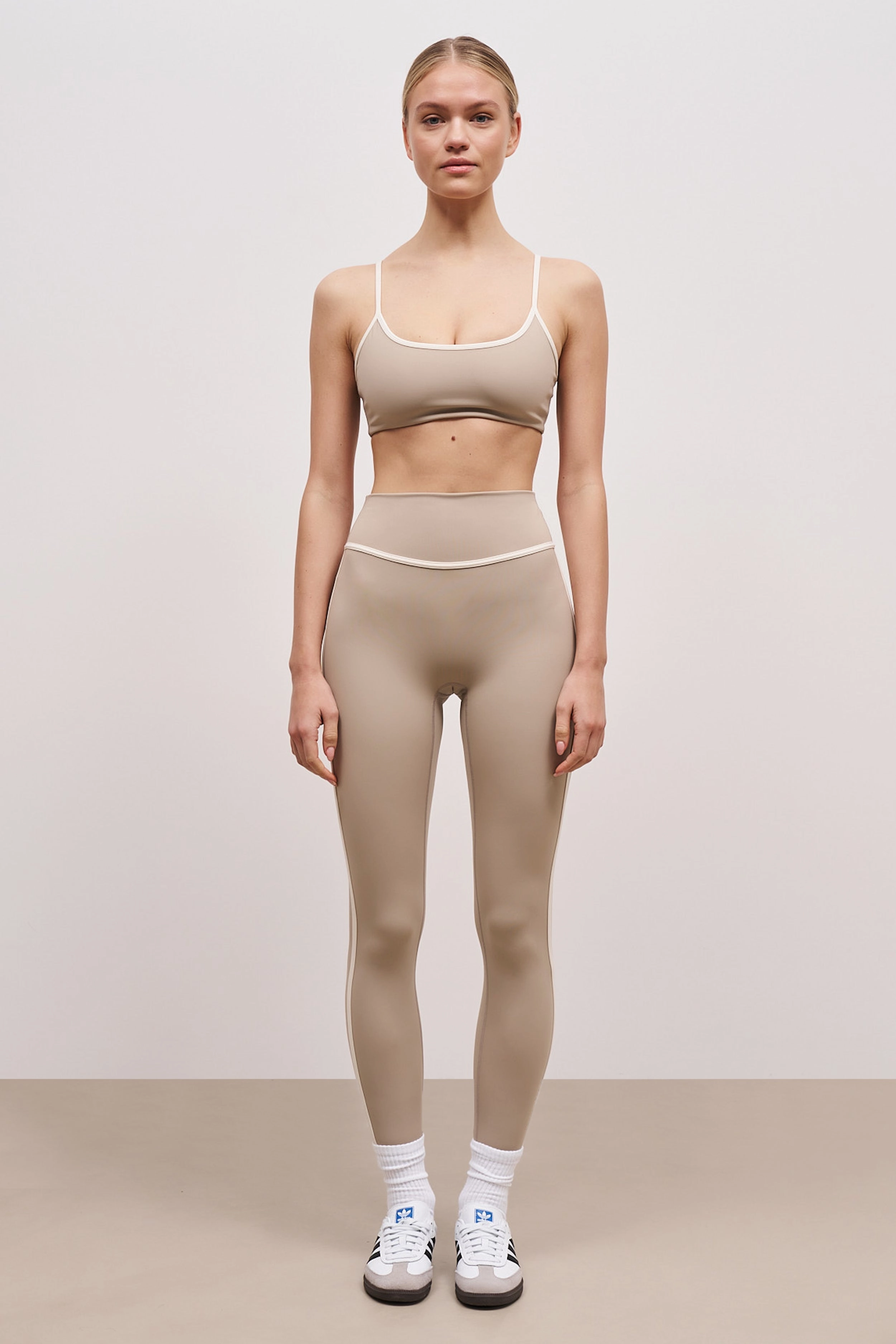 Base Contrast Trim Cami Bra - Taupe/Tofu hypoallergenic material