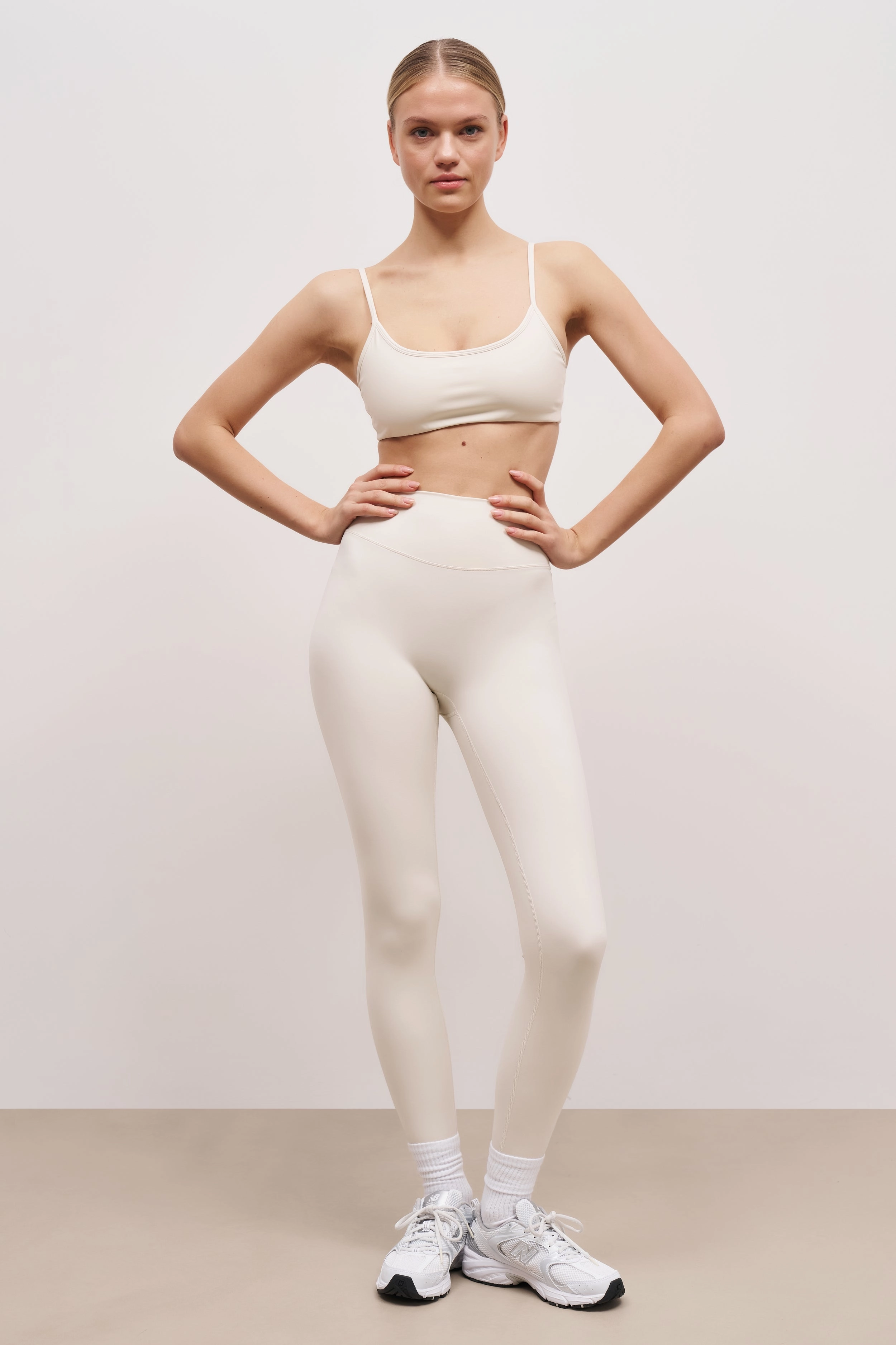 Adjustable Hem Cuff Circular Knit Base Sculpting Cami Bra - Tofu