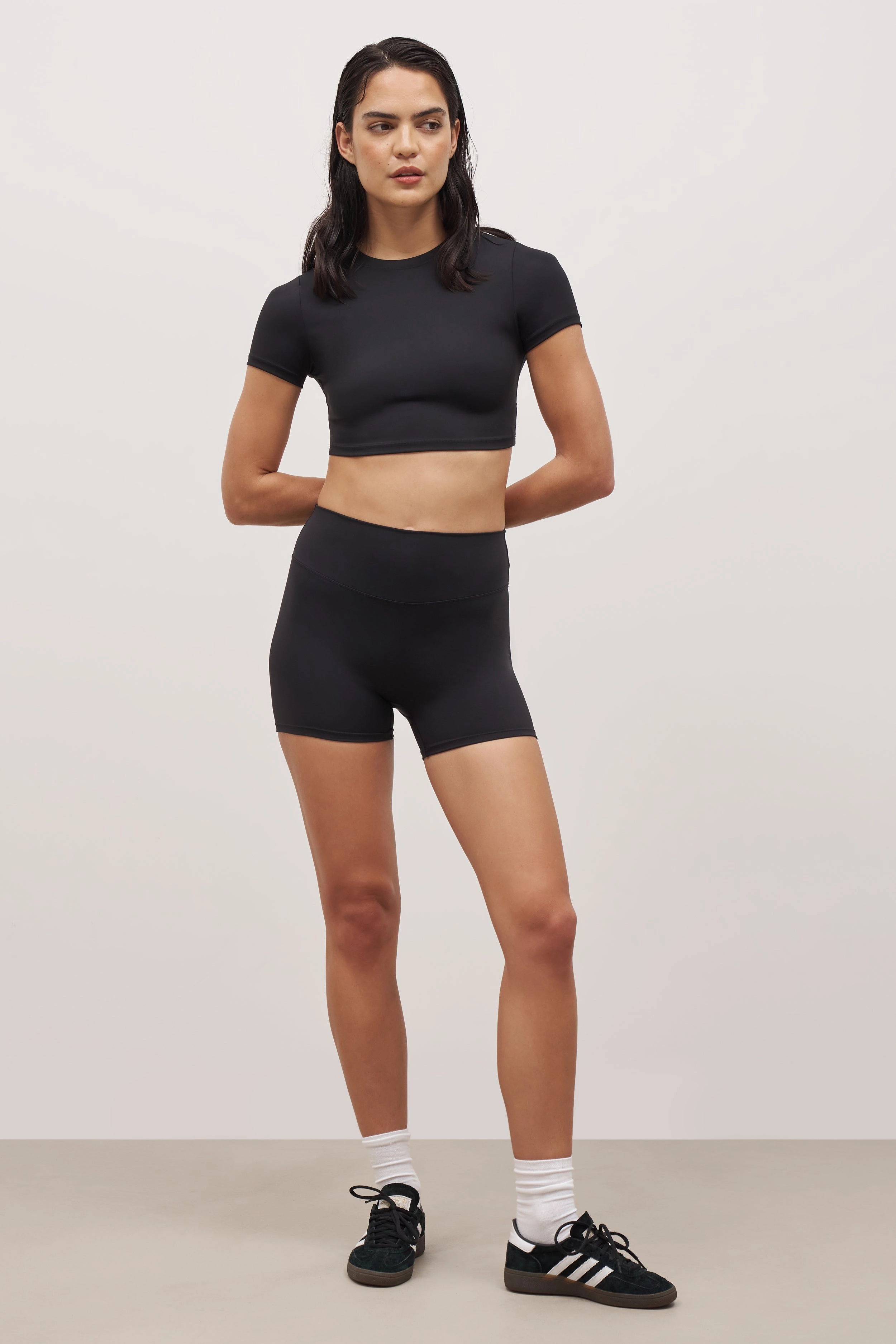 Eco Friendly Material Ergonomic Cut Base Sculpting Cropped T Shirt - Black