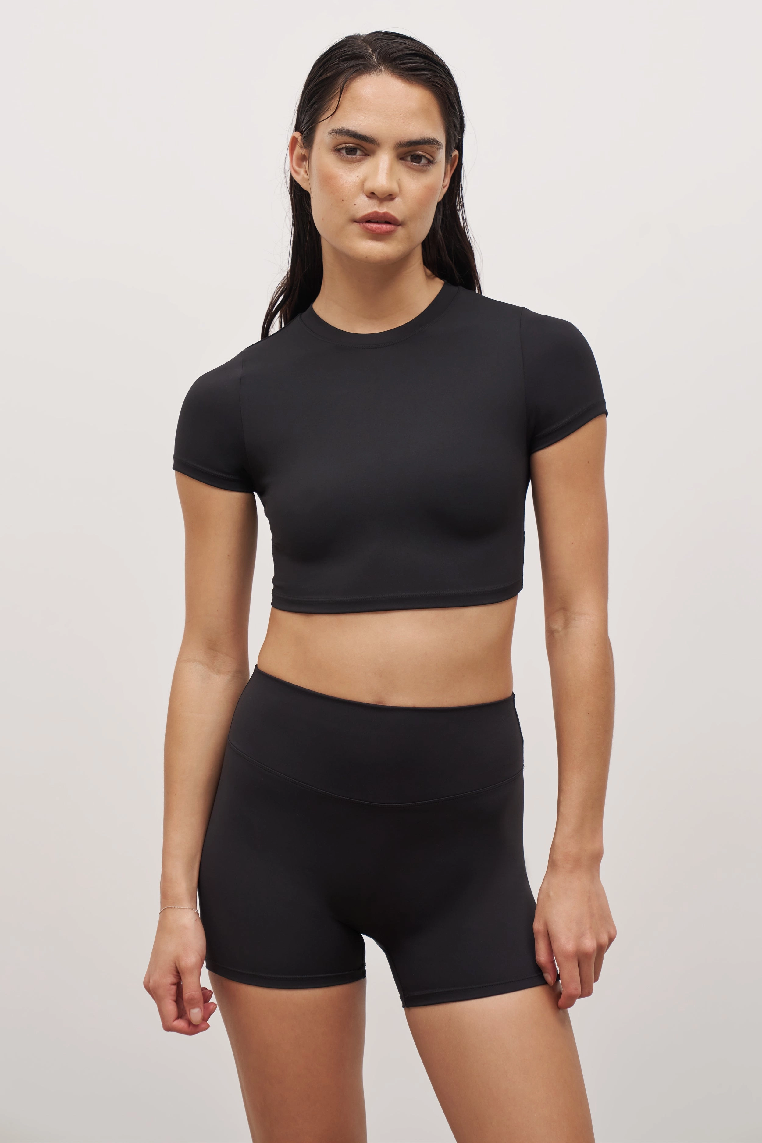 WaterRepellent Coating Base Sculpting Cropped T Shirt - Black