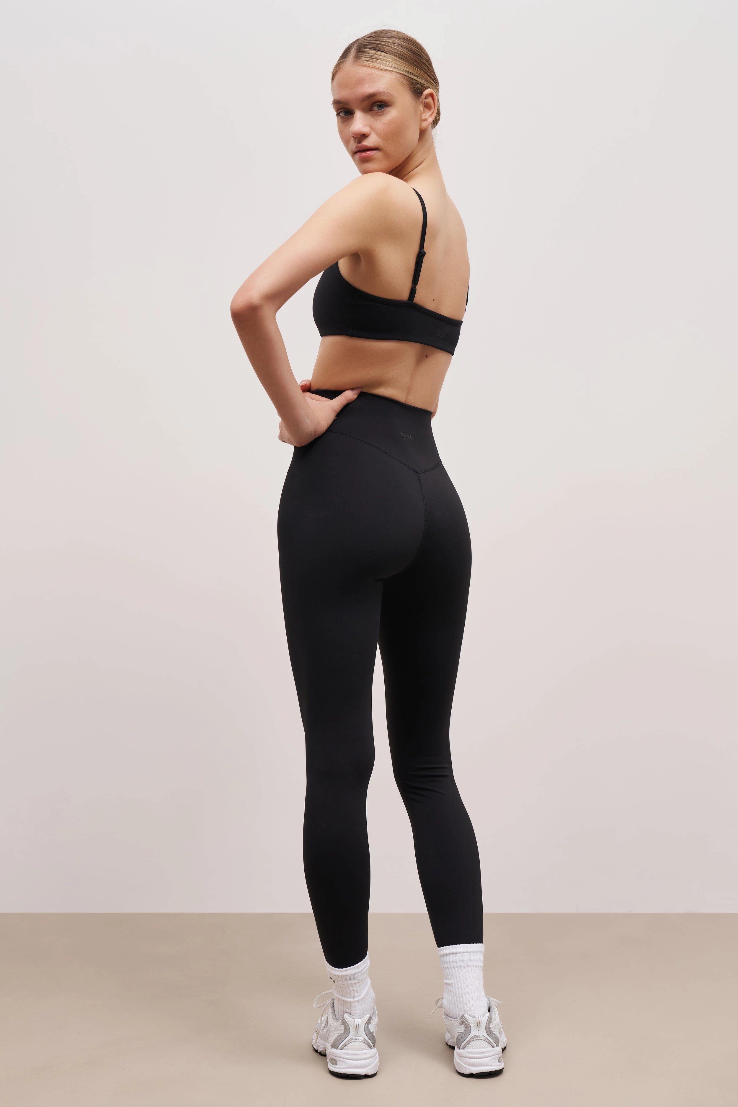CrossGrain Fabric NonRestrictiveCut Base Sculpting Leggings - Black