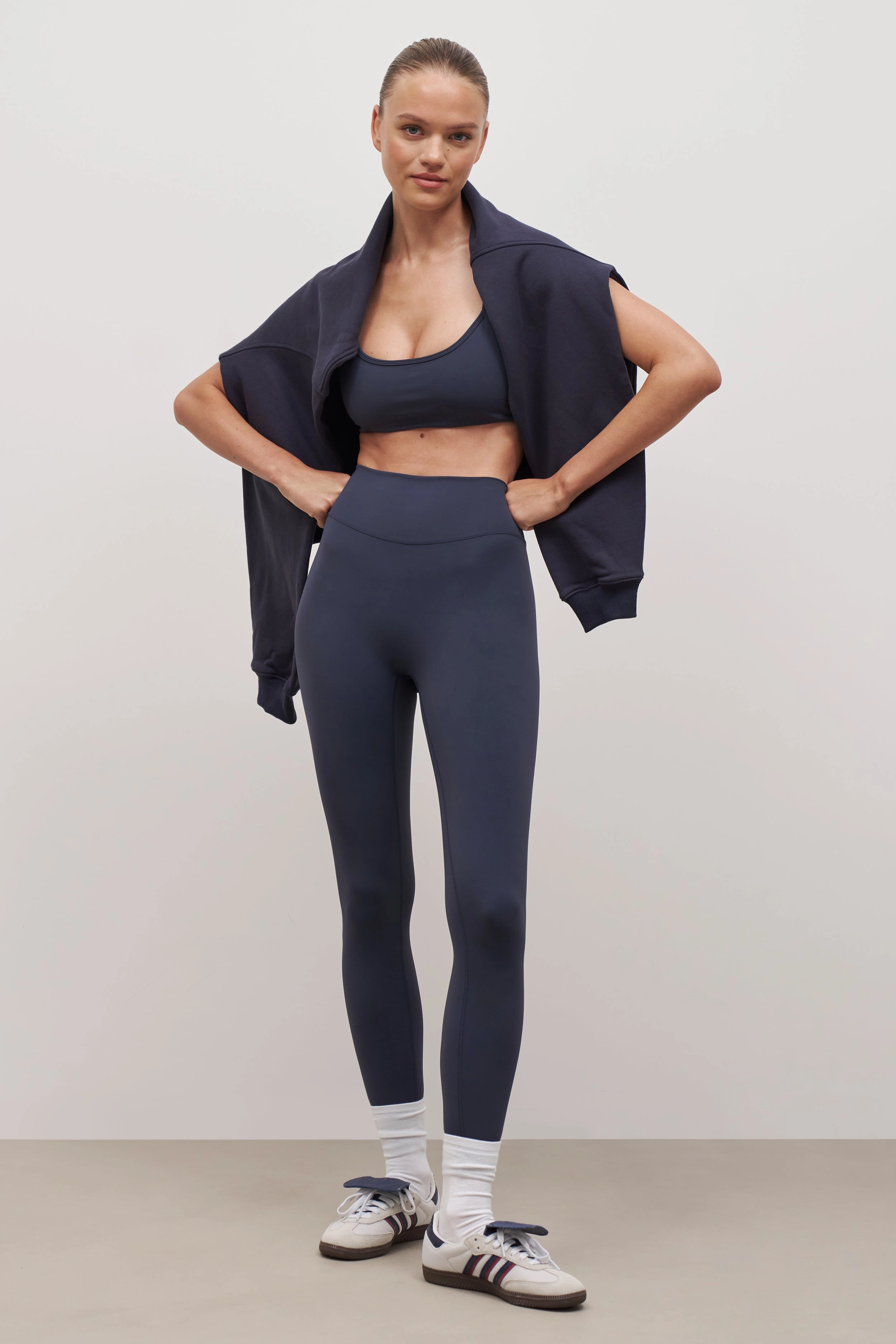 MultiPanelBreathability Base Sculpting Leggings - Midnight Blue