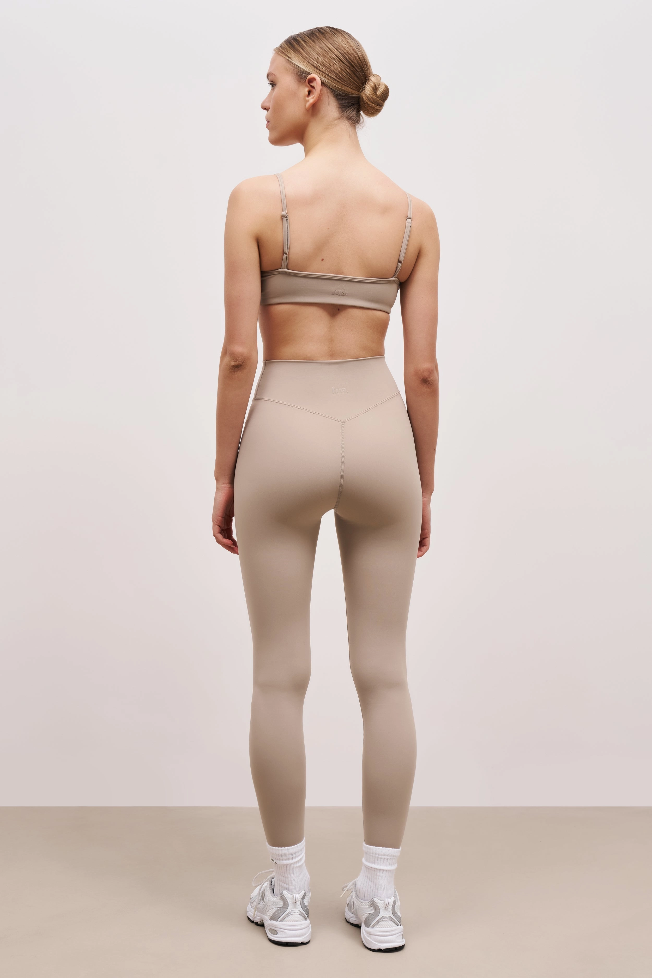 standard fit NonIrritating Base Sculpting Leggings - Taupe