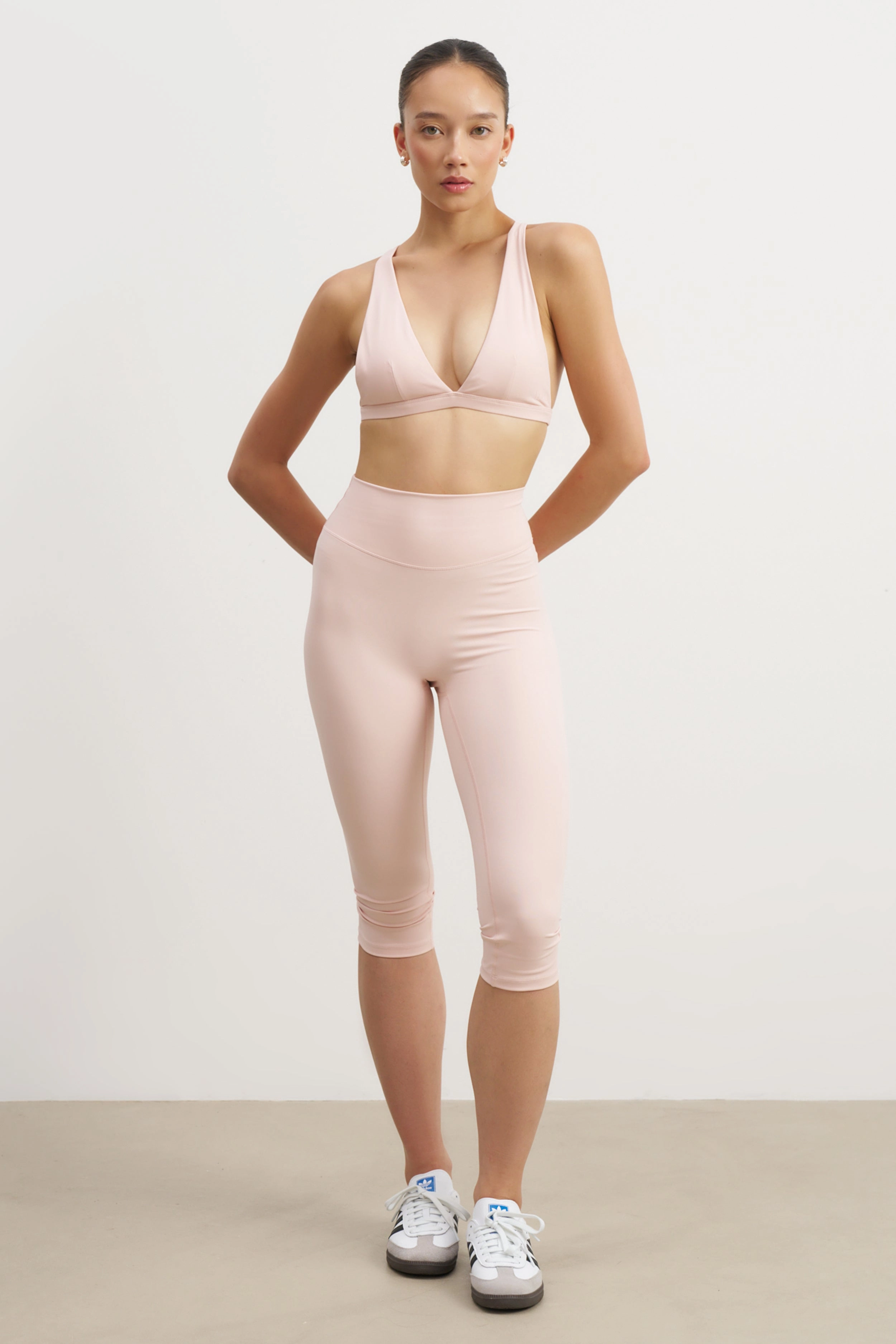 Base Sculpting Triangle Bra - Marshmallow QuickRelease