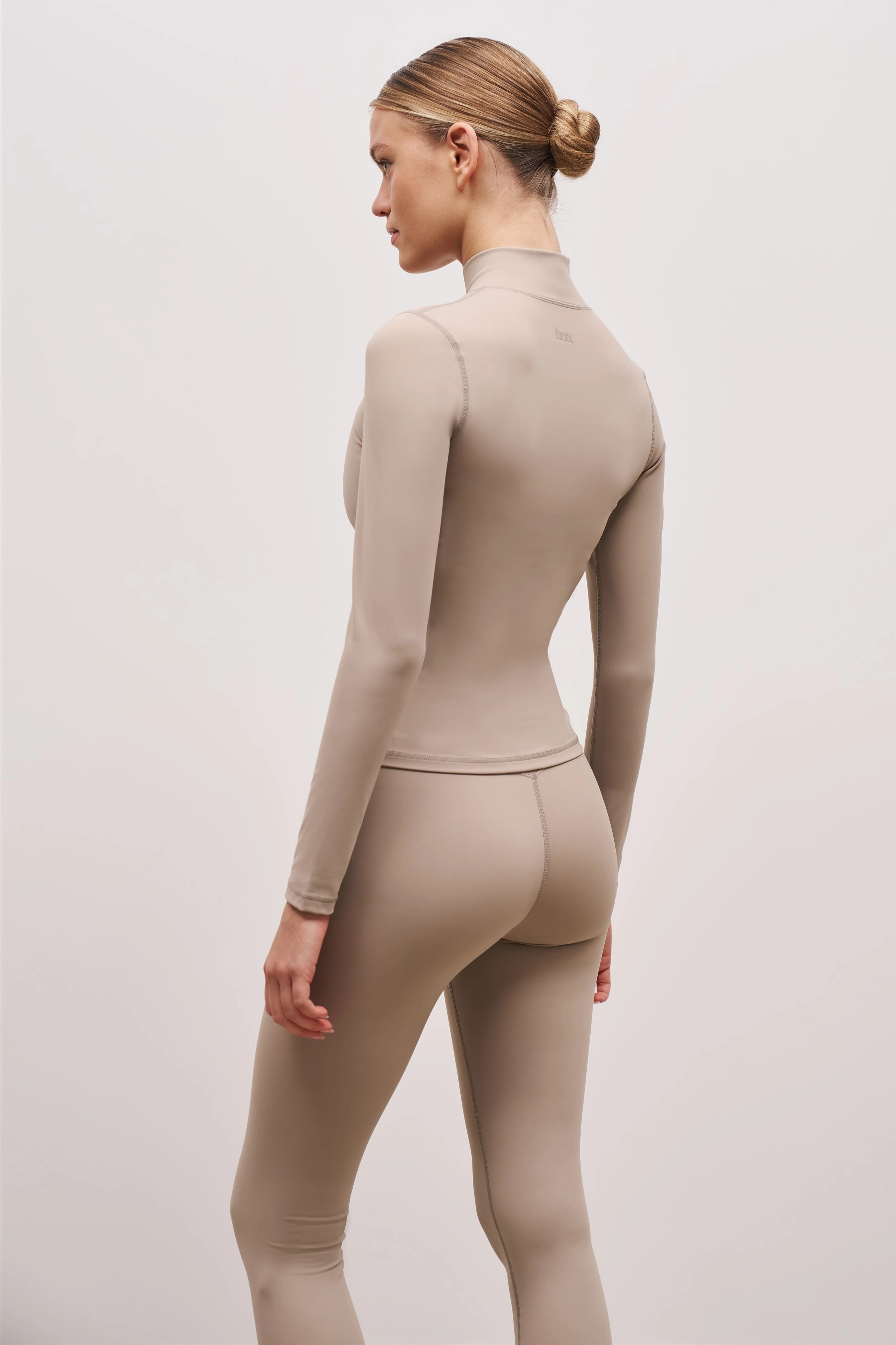 Base Sculpting Zip Up Jacket - Taupe Fashionable Look Convertible Sleeve Adaptation