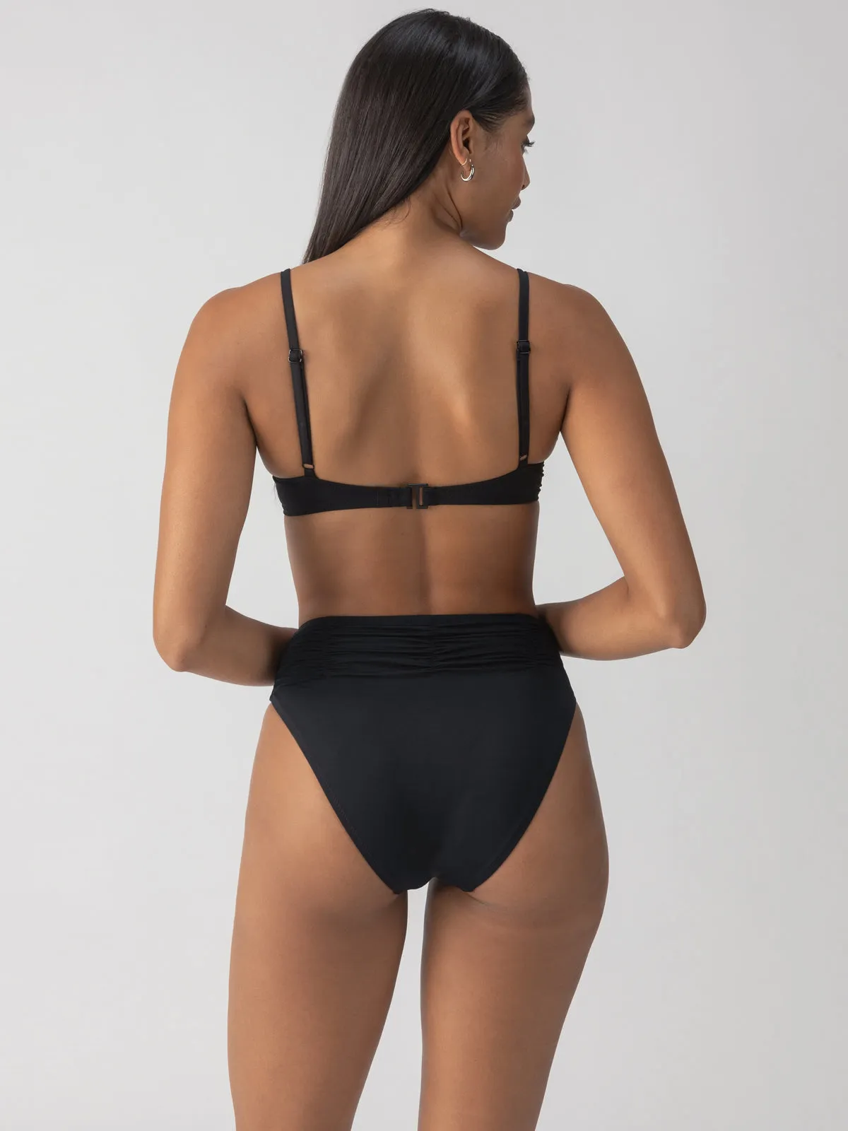Beach Goddess Excess Shirr Cup Bikini Top Black Flowy Tunic