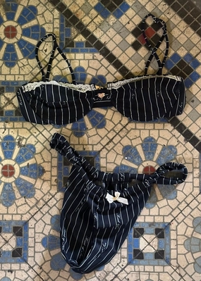 Belle Ch??rie Underwire Bikini Top | Pinstripe MultiPocketDesign Durable Reinforced Elbow Patches