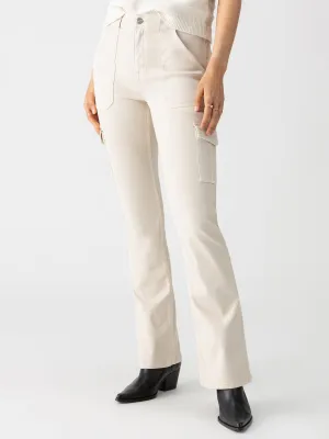 Comfy Feel Tailored Silhouette Sculpted Hayden Bootcut Standard Rise Pant Toasted Almond