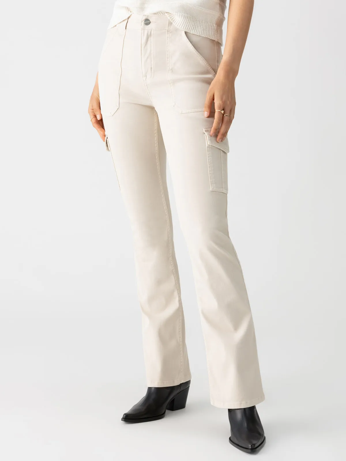 Comfy Feel Tailored Silhouette Sculpted Hayden Bootcut Standard Rise Pant Toasted Almond