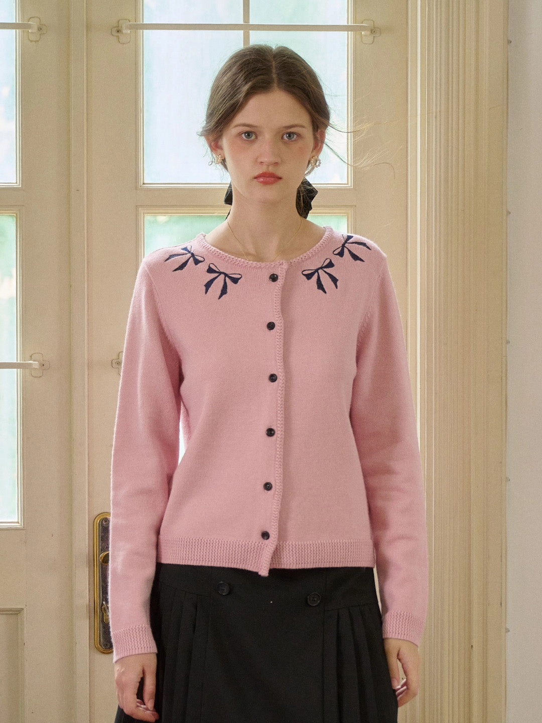 ??Final Sale??Nyx Round Neck Contrasting Embroidery Bow Cardigan Stretch Flexibility
