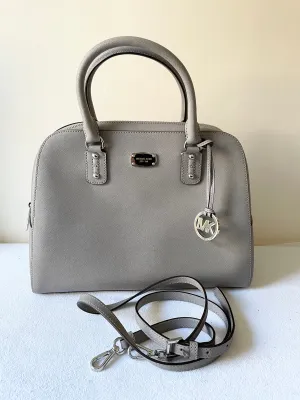 BRAND NEW MICHAEL KORS LIGHT GREY LEATHER TOTE BAG WITH DETACHABLE SHOULDER STRAP