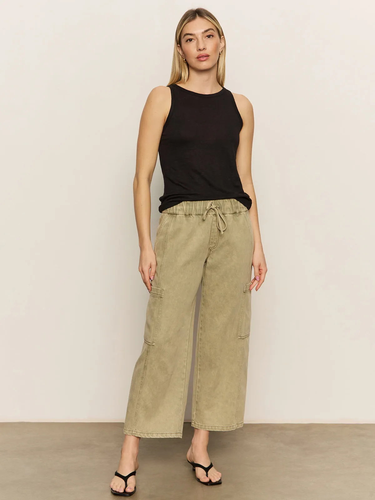 Linen Tank Black All-Season Comfort Wear